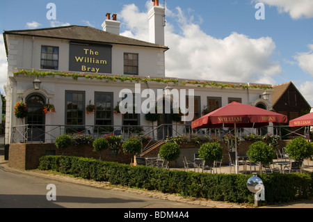 Die William Bray Public House Shere Dorf Surrey England Stockfoto