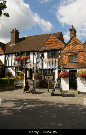 Das White Horse Pub Shere Dorf Surrey England Stockfoto