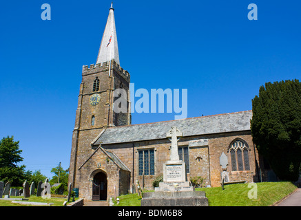 Kirche des Hl. Johannes der Täufer Hatherleigh, Devon, England Stockfoto