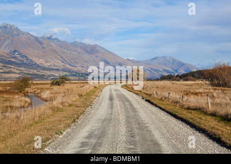 Eine Landstraße in der Nähe von Glenorchy, Neuseeland Stockfoto