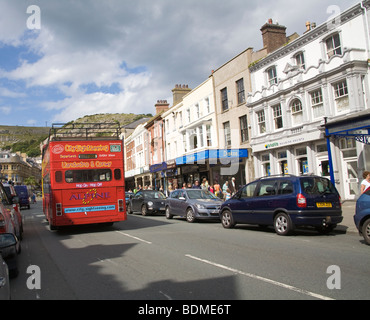 Llandudno North Wales UK August Open Top Bus die Besucher auf eine Sightseeing-Tour dieses beliebten Küstenortes Stockfoto