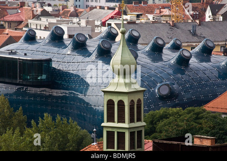 Blick von der Schloßstiege Zum Kunsthaus Graz Stockfoto