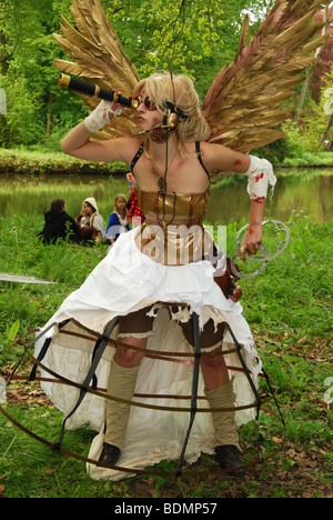 Steampunk Frau posiert auf 2009 Fantasy Fair Haarzuilens Niederlande Europe Stockfoto