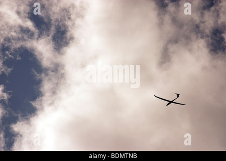 Schirm in den Himmel, Yorkshire Gliding Club, Sutton Bank, North Yorkshire, England, UK Stockfoto