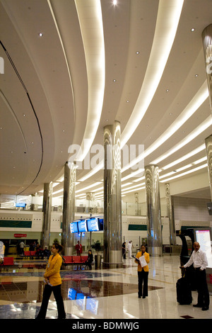 Ankünfte Hall Halle Dubai Flughafen VAE pax Stockfoto