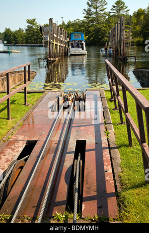 Marine Railroad Lock 44, Big Chute Marine Eisenbahn an der Trent-Severn Waterway in der Nähe von Gravenhurst, Ontario, Kanada, Nordamerika Stockfoto