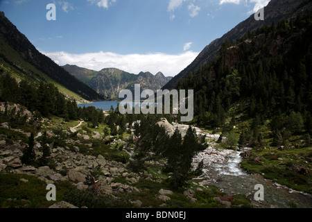 Das Tal über den Port d ' Espagne in Le Parc National Des Pyrenäen in Frankreich Stockfoto