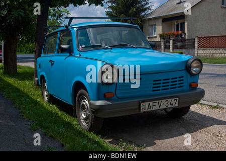 Trabant, der emblematischen kleine Auto als Symbol für das Ende der Deutschen Demokratischen Republik Stockfoto