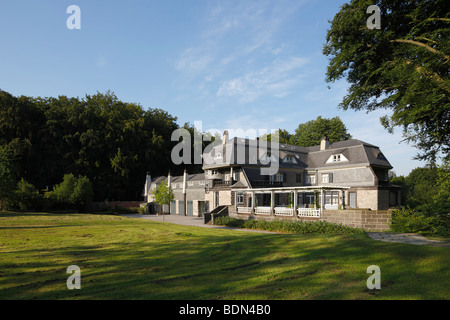 Hagen, Hohenhof, 1906 Bis 1908 Nach Entwürfen von Henry van de Velde Für Osthaus Erbaut, Gartenseite Stockfoto