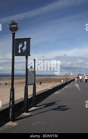 Der Beginn des gemessen oder Scots Meile Lang auf Ayr Promenade Ayrshire Scotland UK Stockfoto