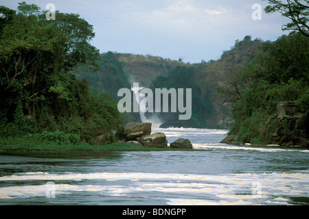 Kenia, Wasserfall in den tsavo Stockfoto
