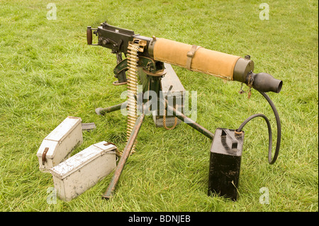 Vickers wassergekühlte Maschinengewehr auf einem Modell 4 b Stativ Stockfoto