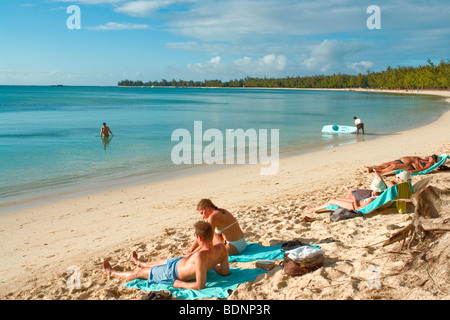 Mon Choisy Beach an der Nordwestküste der Insel Mauritius im Indischen Ozean Stockfoto