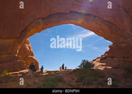 Norden Fensterbogen in The Windows Abschnitt des Arches-Nationalpark, Moab, Utah, USA Stockfoto