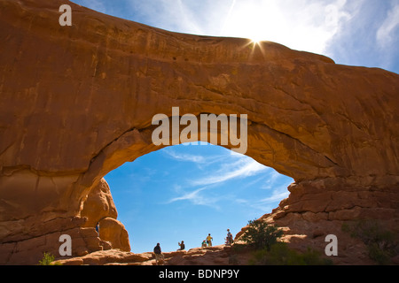 Norden Fensterbogen in The Windows Abschnitt des Arches-Nationalpark, Moab, Utah, USA Stockfoto