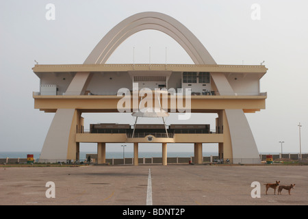 Unabhängigkeit-Bogen in Independence Square auch bekannt als Black Star Square. Zentrum von Accra. Ghana. West-Afrika Stockfoto