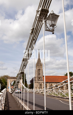 England, Buckinghamshire, Marlow, 1829-Hängebrücke über den Fluss Themse von William Tierney Clark entworfen Stockfoto