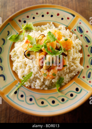 Klassische Risotto mit Garnelen, Muscheln Stockfoto