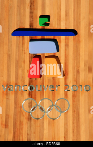 Winter Olympiade Zeichen und Olympischen Ringe - Vancouver, British Columbia, BC, Kanada Stockfoto