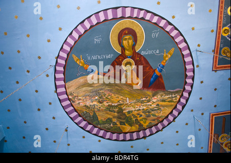Fresko an der Decke der Kirche der Jungfrau Maria Lagouvarda Jungfrau Maria von den Schlangen in Markopoulo auf der griechischen Insel Kefalonia Stockfoto