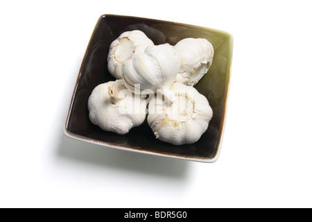 Knoblauch in Schüssel Stockfoto