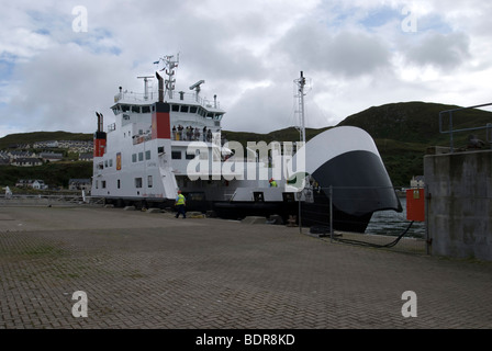 Autofähre im Hafen von Mallaig Stockfoto