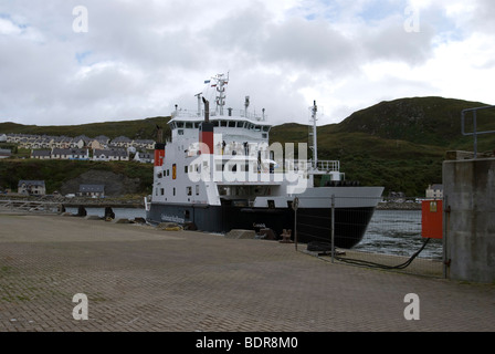 Autofähre im Hafen von Mallaig Stockfoto