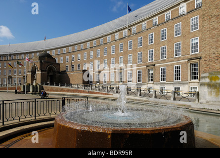 Die City Hall, früher bekannt als Sozialwohnung, am College Green Bristol England Großbritannien Stockfoto