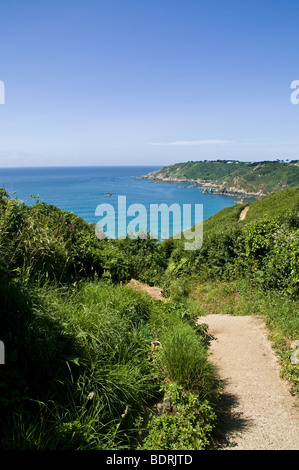 dh Moulin Huet Bay ST MARTIN GUERNSEY Südküste Fußweg Küste saint martins Pfad Südweg Klippenweg Stockfoto