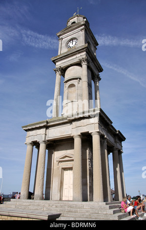 Der Glockenturm auf der Promenade, Herne Bay, Kent, England, Vereinigtes Königreich Stockfoto