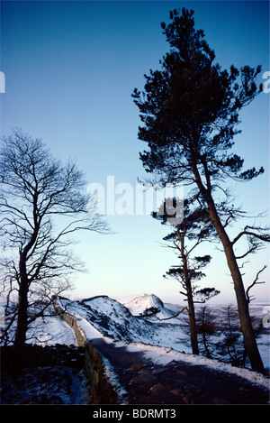 Der Hadrianswall im Schnee, Cumbria Stockfoto