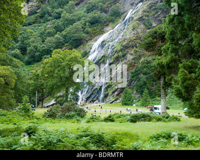 Powerscourt Wasserfall, Bestandteil der Powerscourt Estate Haus und Gärten in der Nähe von Enniskerry im County Wicklow Irleand Stockfoto