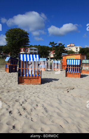 Korbsessel Strand am Meer resort Bansin, Insel Usedom, Vorpommern, Ostsee, Deutschland. Foto: Willy Matheisl Stockfoto