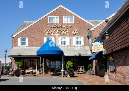 Anthony's Pier 4 Restaurant und Fischmarkt in Boston Stockfoto