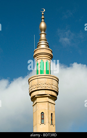 Wolverhampton-Moschee und Minarett Türme an einem sonnigen Tag Stockfoto