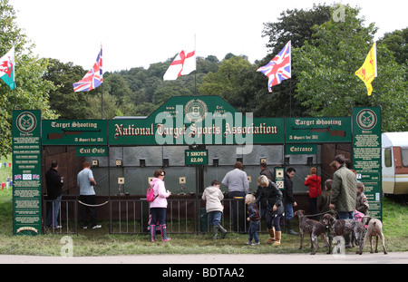 Das nationale Ziel Sportverband Schießstand an der Chatsworth Show, Chatsworth, Derbyshire, England, Vereinigtes Königreich Stockfoto