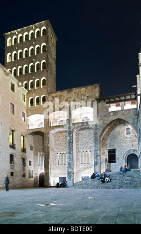 Placa del Rei in der Nacht in Barcelona, Spanien. Stockfoto