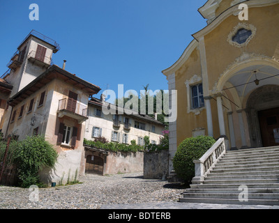 Kirche in Orta San Giulio am Lago d ' Orta in Norditalien Stockfoto