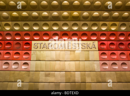 Staroměstská u-Bahnstation in Prag, Tschechien. Stockfoto