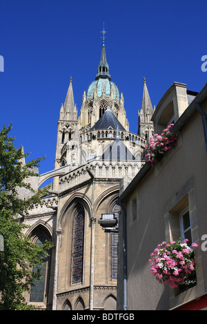 Bayeux Kathedrale, Cathédrale Notre-Dame de Bayeux, Normandie Frankreich. Ursprüngliche Heimat der Teppich von Bayeux Stockfoto