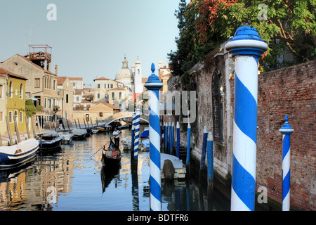 Kanal in Dorsoduro, Venedig, Italien Stockfoto