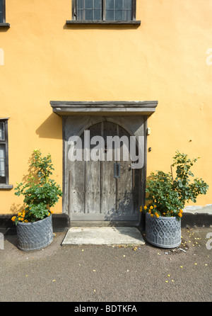 Landhaus Tür Lavenham Suffolk UK Stockfoto