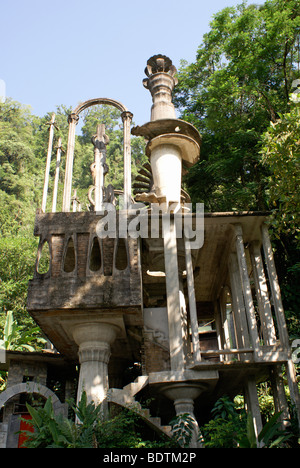 Seitenansicht des Kinos am Las Pozas, surrealistische Skulpturengarten erstellt von Edward James in der Nähe von Xilitla, Mexiko Stockfoto