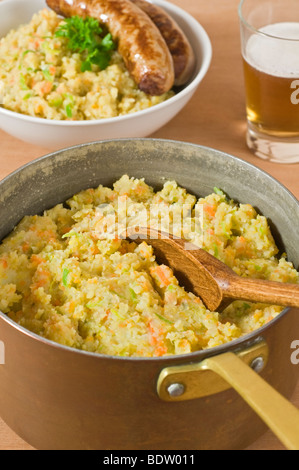 Stoemp Kartoffel mit Wurst Belgien Essen Stockfoto, Bild ...