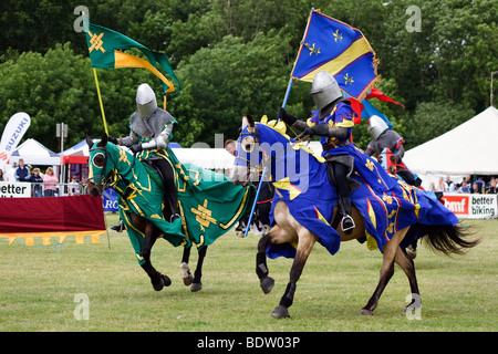 Mittelalterliche Ritterspiele Re-Enactment-Veranstaltung im Hop Farm Stockfoto