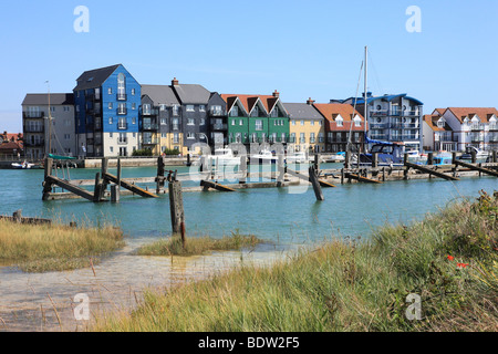 Neubau am Fluss Arun Littlehampton West Sussex UK Stockfoto