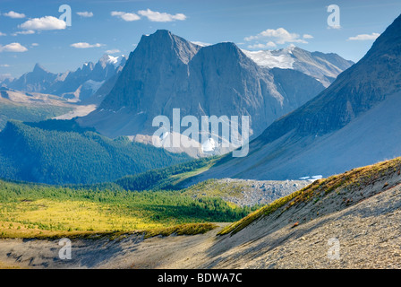 Blick auf den nördlichen Teil des das Rockwall Blick nach Süden vom Goodsir Pass, Kootenay Nationalpark in British Columbia Kanada Stockfoto