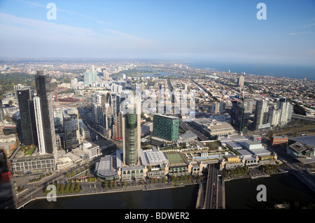 Zentrum der Antenne Vogelperspektive von Aussichtsplattform auf Rialto Tower Melbourne Australien Stockfoto