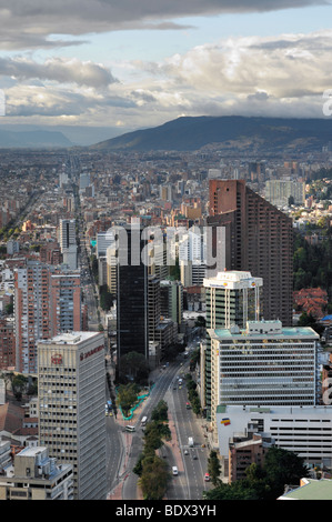 Luftaufnahme von Bogotá, der Avenida Carrera Septima. Stockfoto