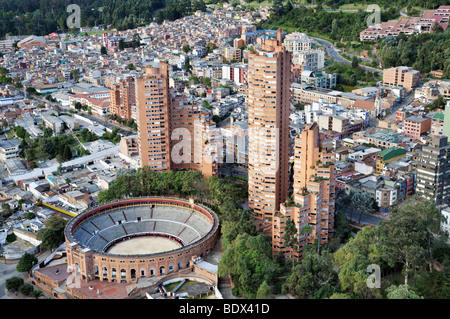 Luftaufnahme der Santa María Stierkampfarena in Bogotá, Kolumbien. Stockfoto